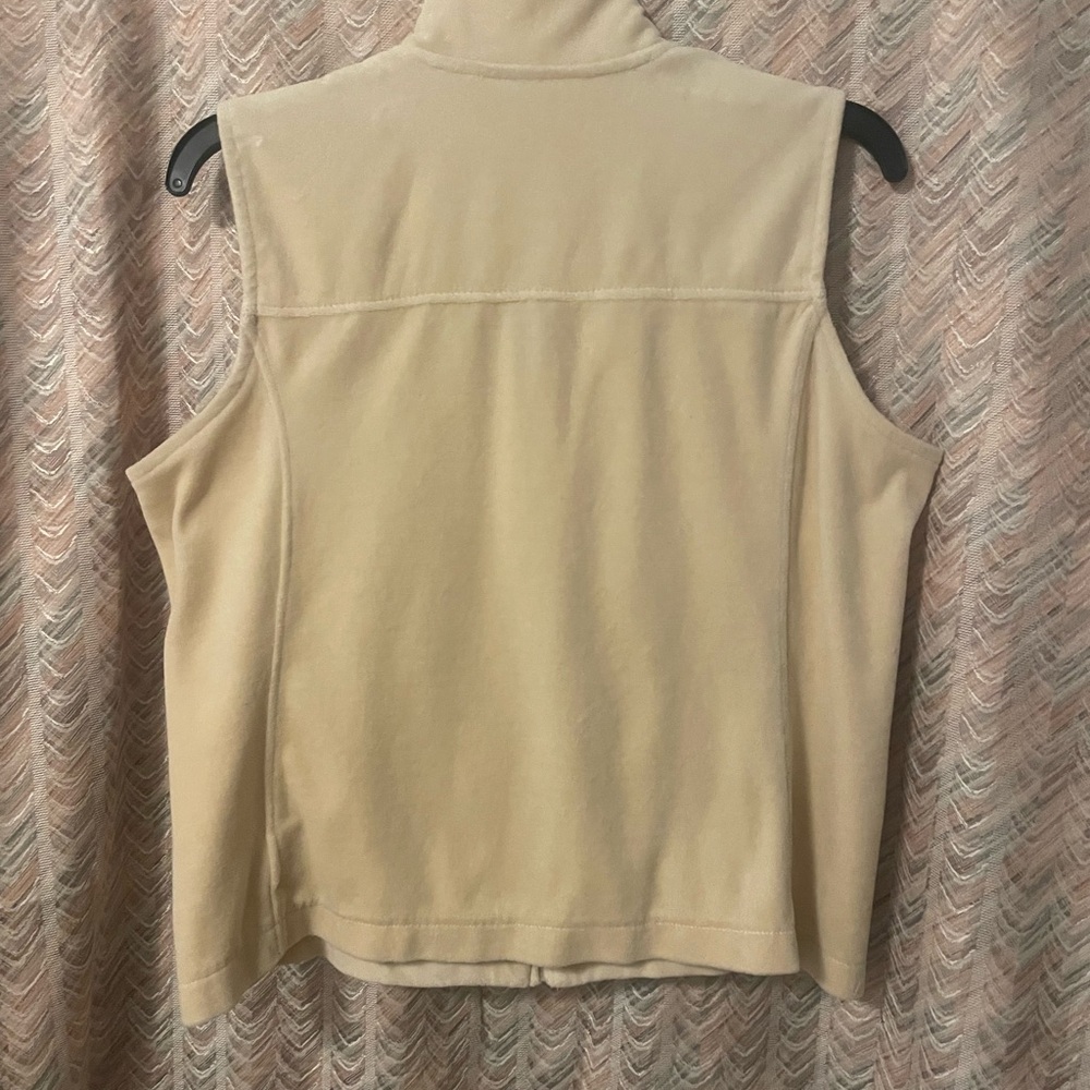 White Stag Cream Sleeveless Zip-Front Vest Size S 4-6 - Picture 4 of 10